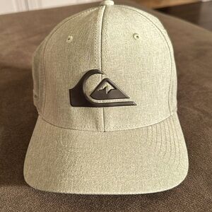 New, never worn Quiksilver surf hat flexfit